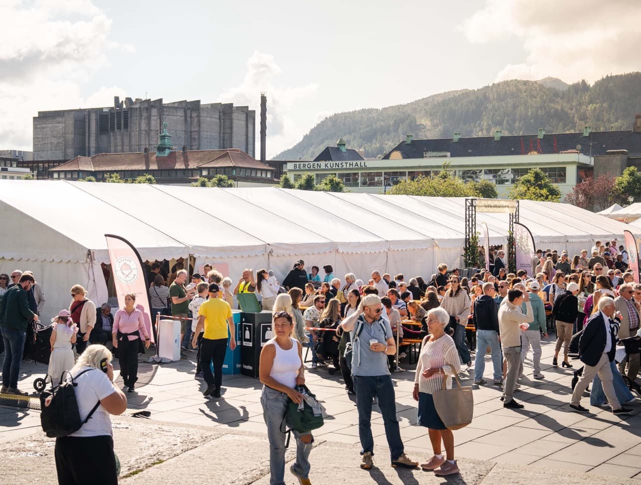 Rammetelt og partytelt på Matfestivalen